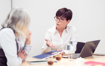 Trouver l’accompagnement idéal : Comment choisir la personne qui vous guidera vers vos objectifs ?